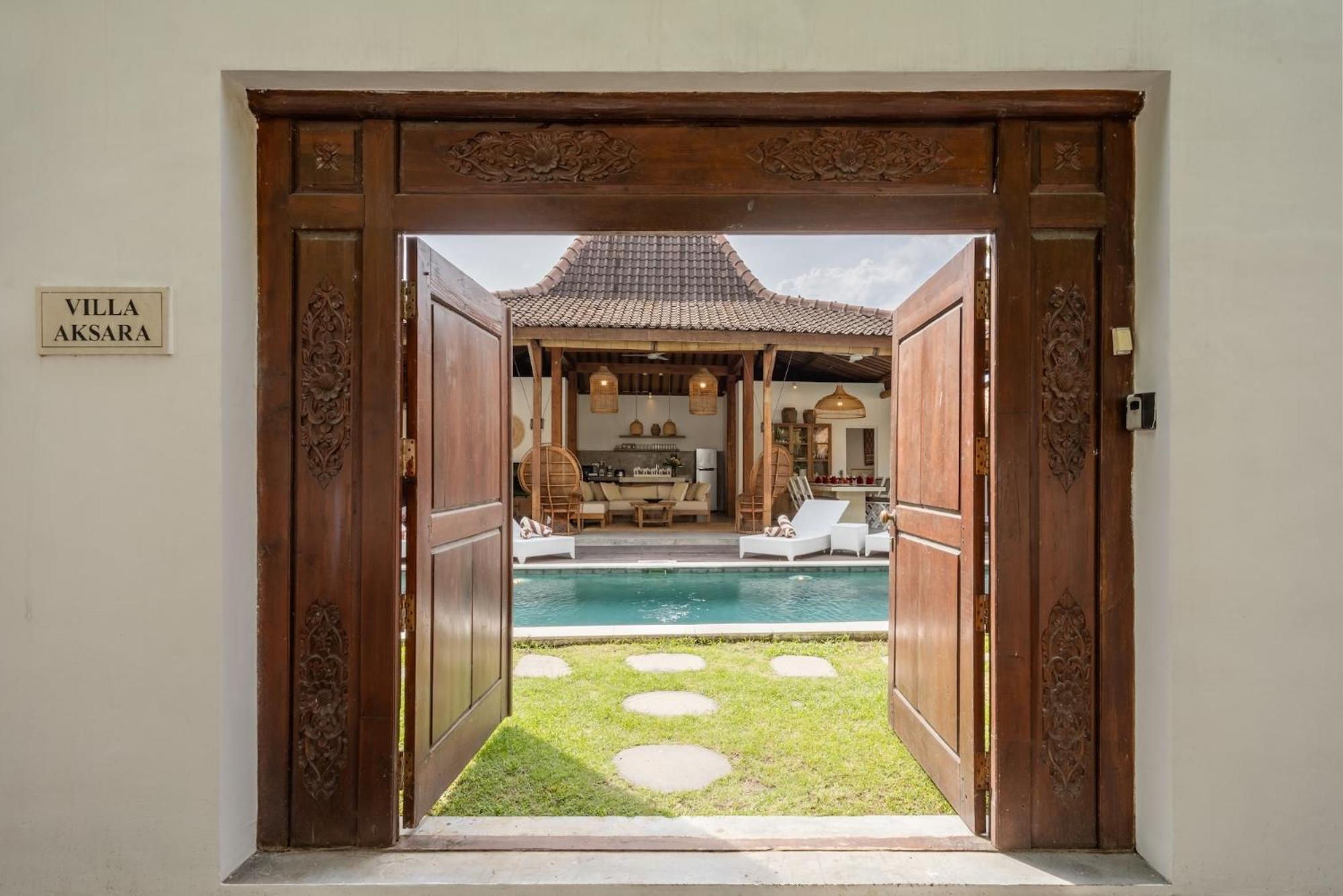 Villa Aksara By Optimum Bali Villas Seminyak  Luaran gambar
